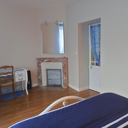 L'Escale Apartment Bourges Luaran gambar