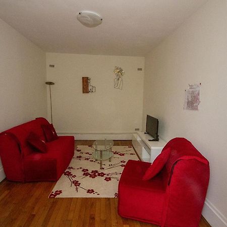L'Escale Apartment Bourges Luaran gambar