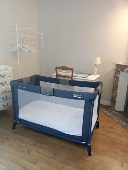 L'Escale Apartment Bourges Luaran gambar